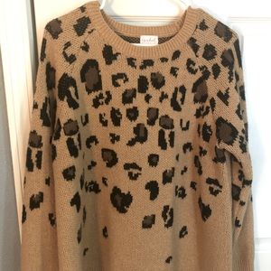 Like-new Cheetah Print Sweater